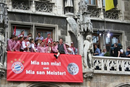 Von Katsches Büroladen und Siegesfeiern am Rathausbalkon (Foto: muenchenblogger)
