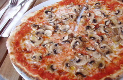Barer 47, München; Pizza