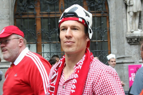 Nur Robben spielt nicht mit Arjen Robben ist verletzt.