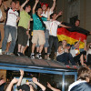 em-public-viewing-25