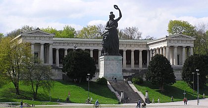 Foto Ruhmeshalle und Bavaria in München