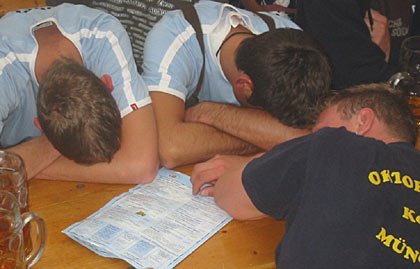 Oktoberfest Betrunkene